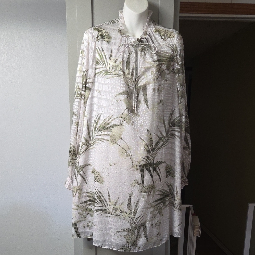 Ted Baker London Leaf Print Tie-Neck Dress